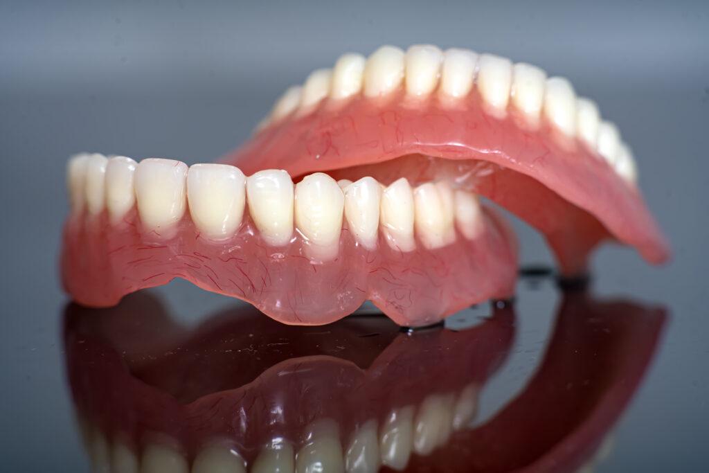 Protesi Mobile - Dentista Ferretti